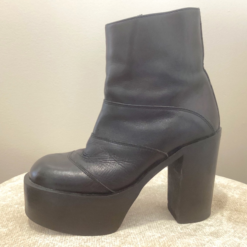 Rhino Fashion Leather Platform Ankle Boots - EUR 37